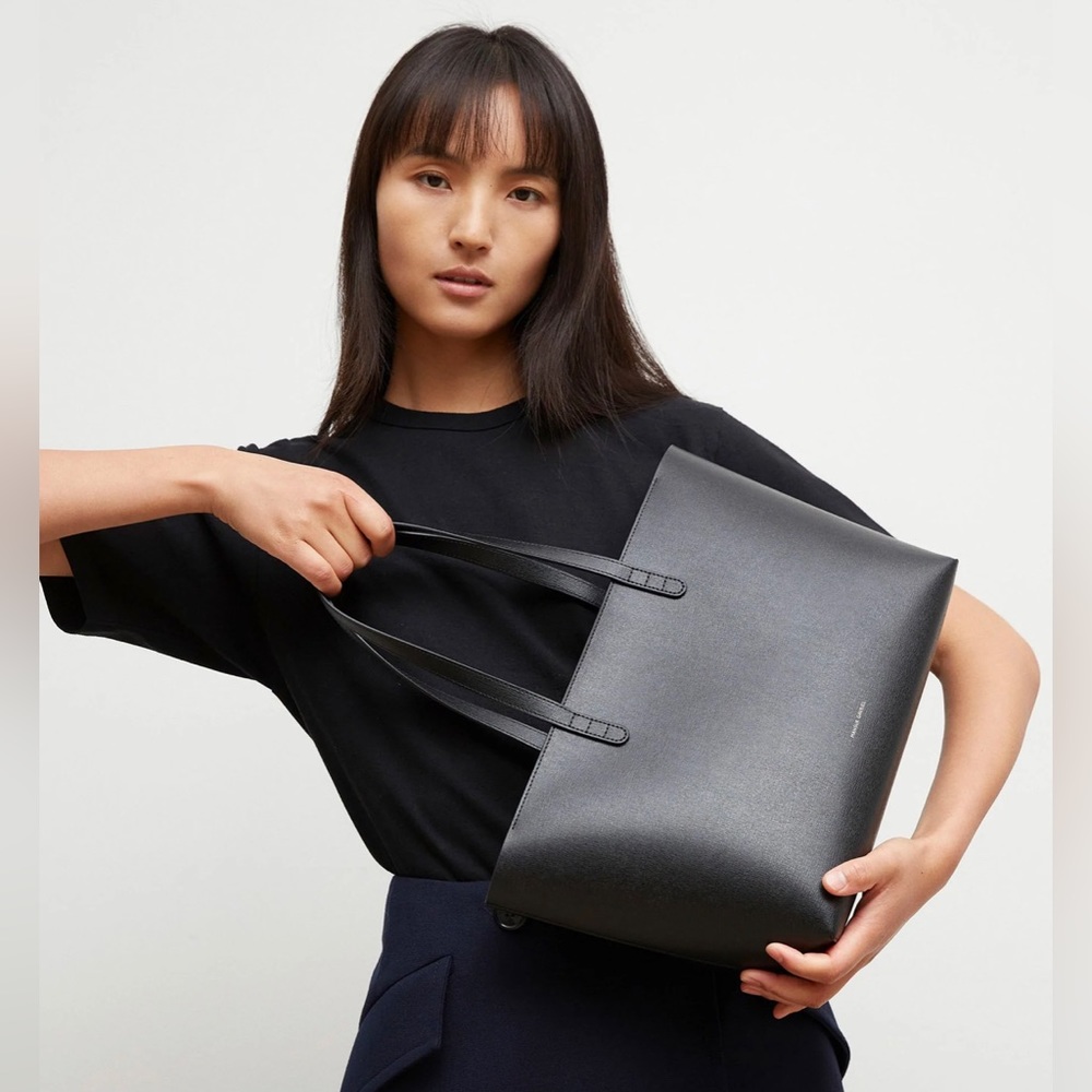 NWT $545 Mansur Gavriel Small Zip top Black Leather Shoulder Tote Bag